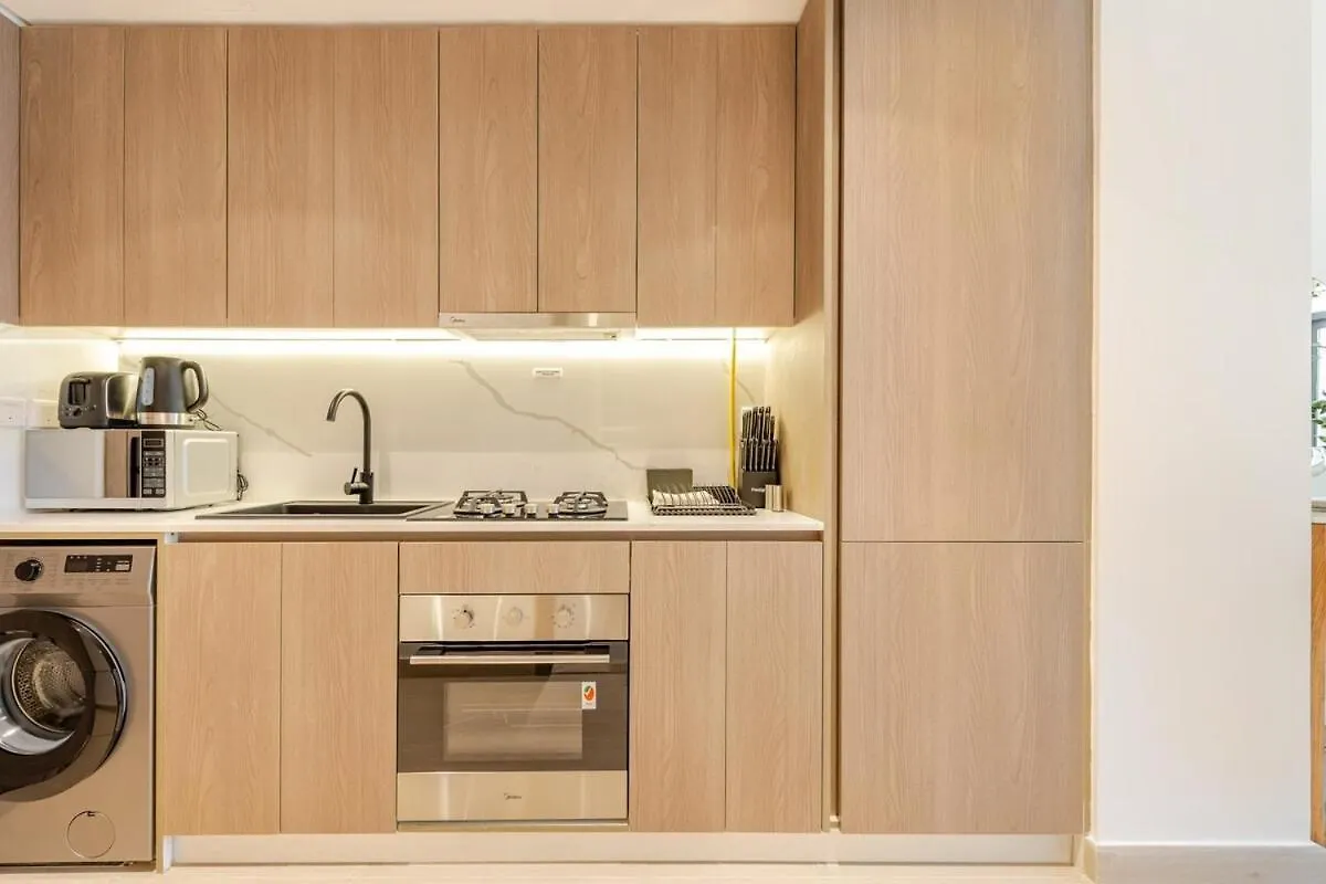 Charming Studio For Rent Dubai Apartment
