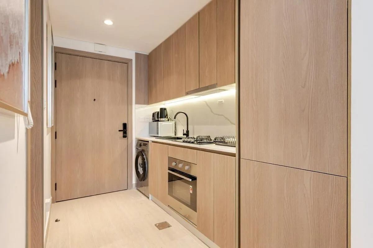Apartment Charming Studio For Rent Dubai
