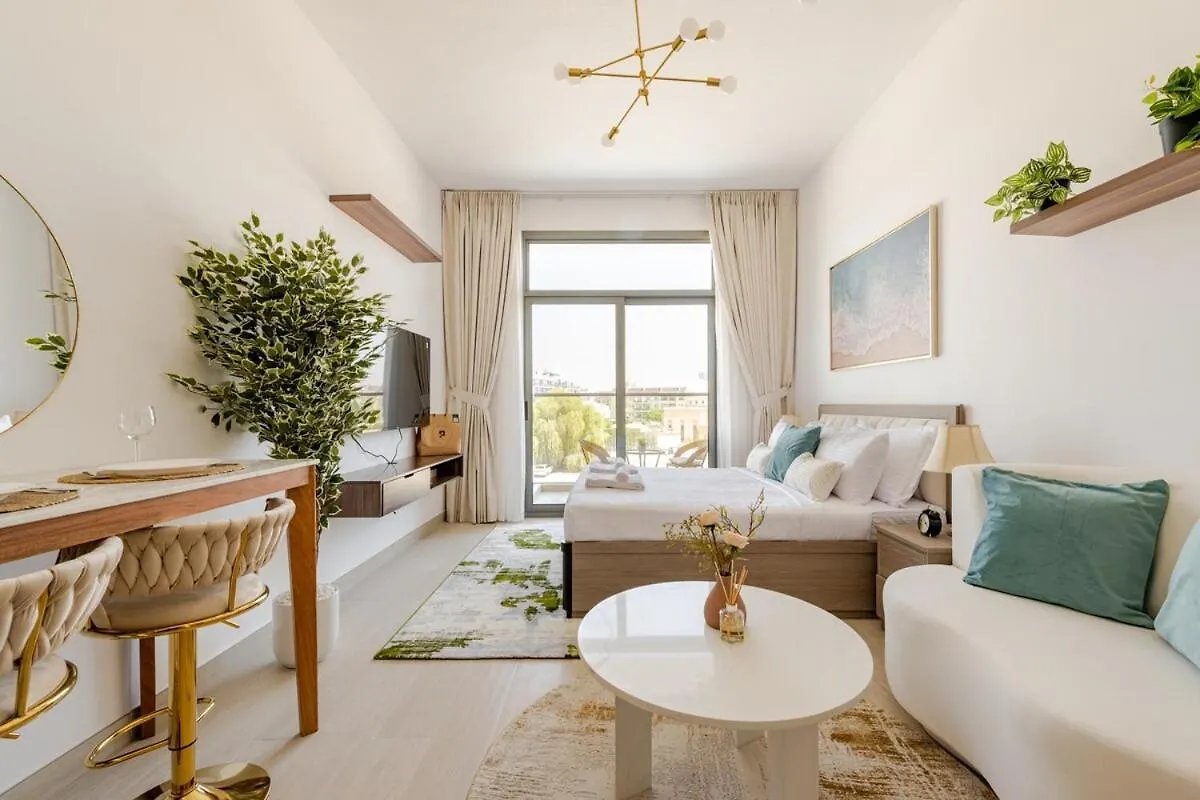 Charming Studio For Rent 두바이 0*,  아랍에미리트